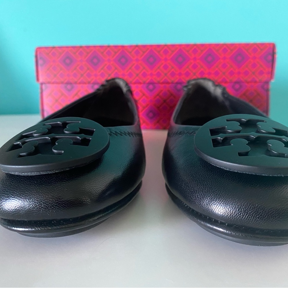Tory Burch Women’s Minnie travel ballet flat size 6 leather